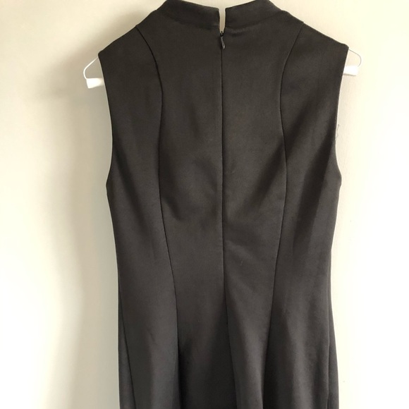 Luna Collection Dress - Picture 3 of 3